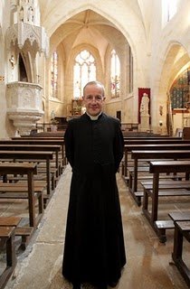 ‘Se as Missas fossem celebradas no modo tradicional, as igrejas estariam cheias’ – diz Pe. Laguérie