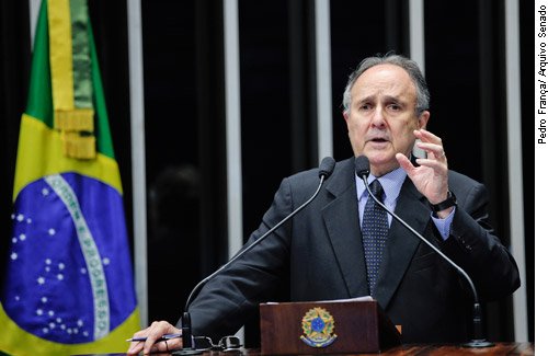A crise brasileira é de ordem moral