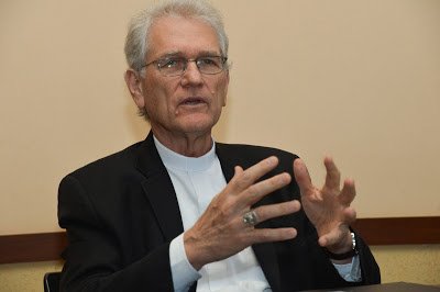 ESQUERDA ‘CATÓLICA’ incendeia o Brasil