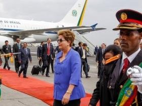 Governo impõe sigilo em viagens de Dilma