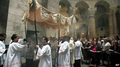 Crescimento do catolicismo tradicional surpreende até revista econômica inglesa