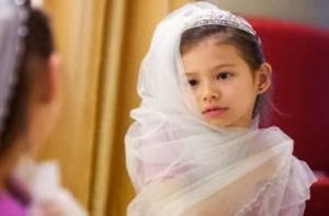 É possível dialogar ? – Menina muçulmana de 8 anos morre de abusos na noite de  núpcias